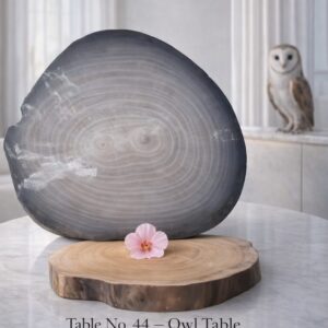 Owl Table - Table No. 44  (86x67 cm)